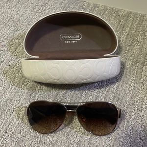 Coach aviator sunglasses